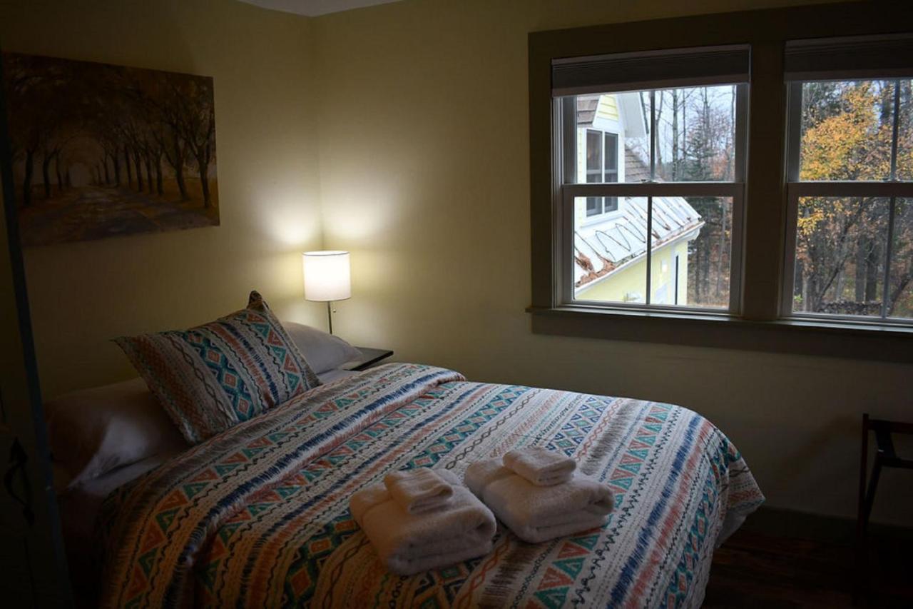 Brook Road Inn Goshen Extérieur photo