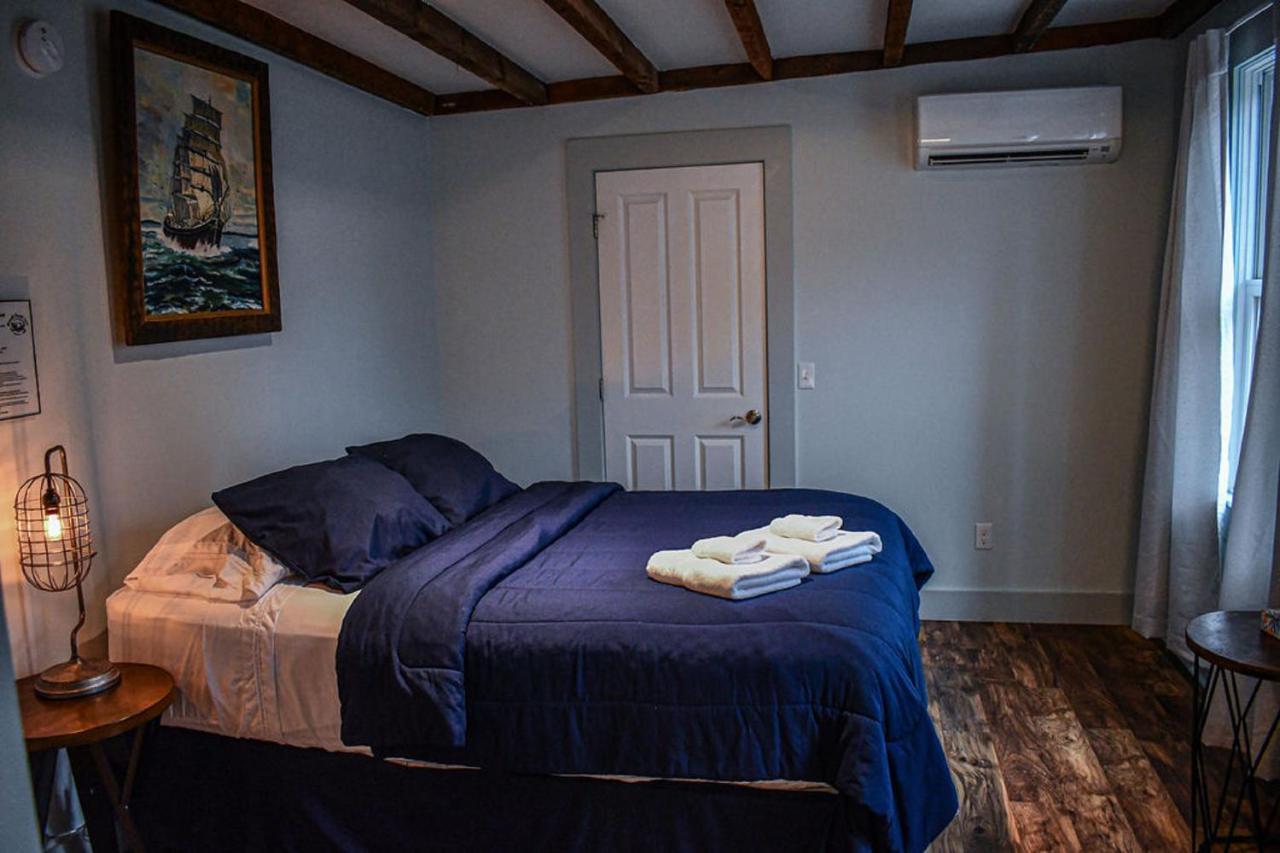 Brook Road Inn Goshen Extérieur photo